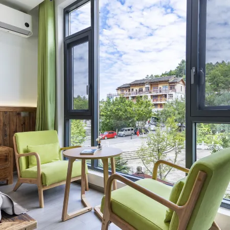 Lvye·Exquisite Mijing Leisure Homestay (Libo Xiaoqikong Scenic Area Dongmen Branch)