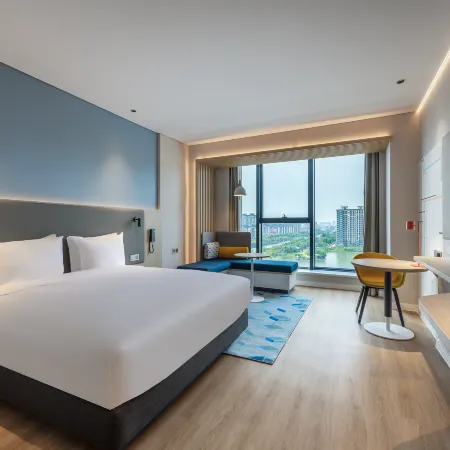 Holiday Inn Express ZHOUKOU DANCHENG by IHG