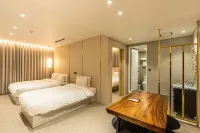 Hotel the Grang Seogwipo Hotels in Seogwipo