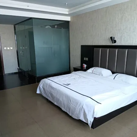 City Business Hotel