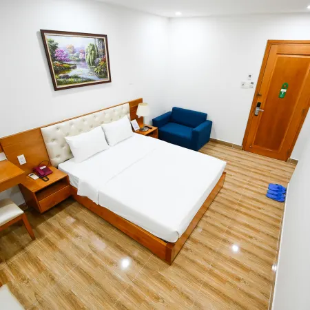 Vivian Airport Hotel Saigon Отели рядом с достопримечательностью «Фунхуан»
