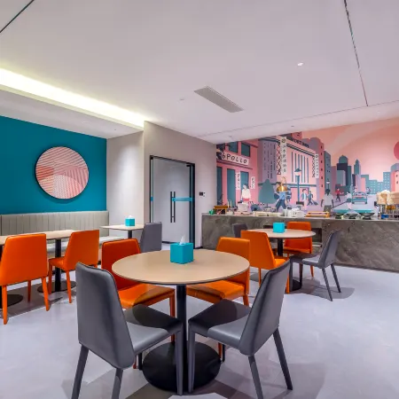 Qihai Smart Hotel (Changmai Jinjiang Store)