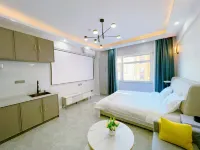Huayang Nianhua Daily Rental Apartment (Mudanjiang Wanda Plaza)