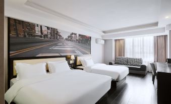 Rongcheng Holiday Hotel  (Shuangliu International Airport Outlet Store)