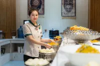 Rezen Hotel, Kashgar Ancient City Scenic Area