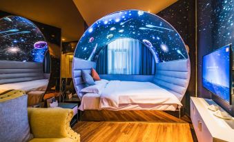 Baiju Riverside Art Hotel (Zunyi Huizhi Branch)