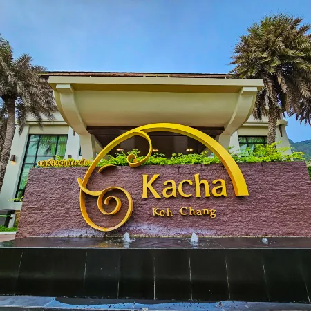 Kacha Resort & Spa, Koh Chang Отели рядом с достопримечательностью «Pearl Beach»