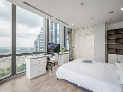 THE LANDMARK 81 LUXURY ART CONDOTEL