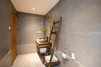 Daguan Academy Hotel (Guajia Temple)