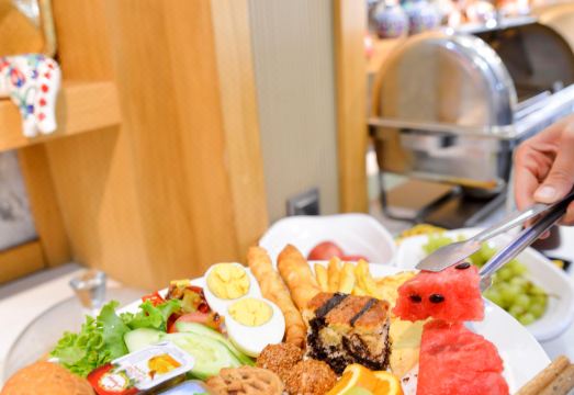 3. 이스트포트 호텔..