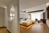 Nanyue · Xiangyunduan · | TOWARDS CLOUD Designer Boutique Stay (Nanyue Grand Temple Scenic Area) - balcony