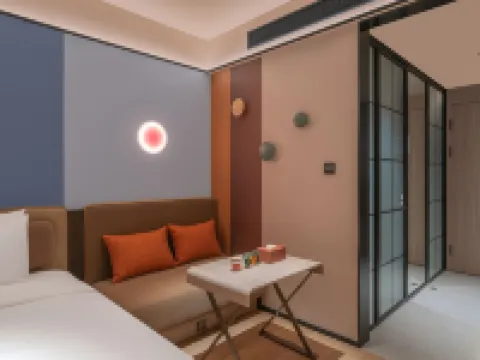 Orange Hotel (Pingdingshan Lingyun Road Bailuzhou) Hoteles en Pingdingshan