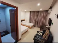Elm Tree Kangsheng Hotel