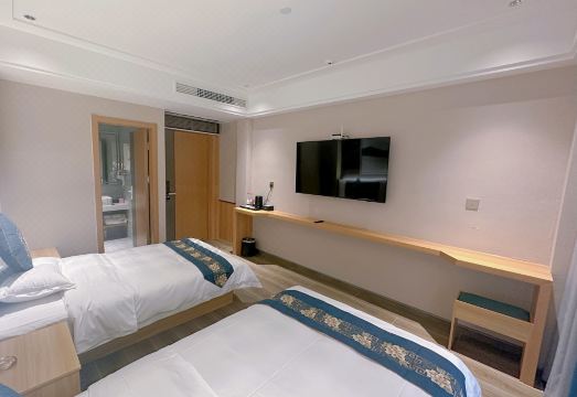 Nanjing Qingpeng Yiju