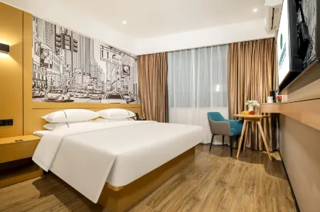 City Comfort Inn Hotel (Hechi Jinchengjiang Baima Pedestrian Street)