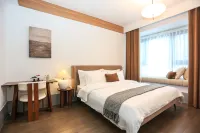 Shanghai Yuecheng Apartment (Haichang Ocean Park Yaoxue Ice and Snow World Branch)