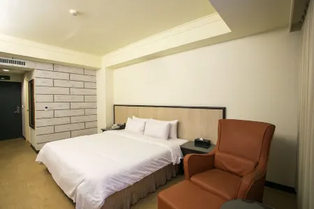 皇星商旅（上安館）