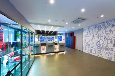 Wanyu E-sports Hotel (Zhuhai Huafa Shangdu)