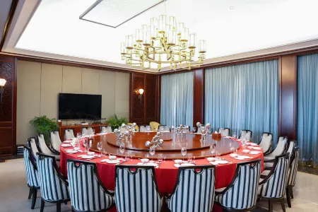 Fu'an Qingshan Lushui Hotel Отели рядом со станцией Fuan Railway Station