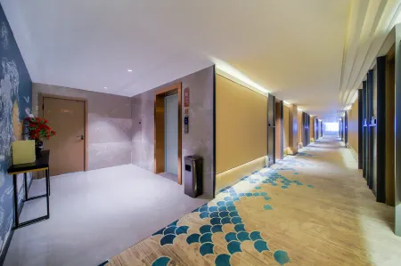 Renju Fashion Hotel (wanding plaza, Songshan Avenue, Yucheng) Отели в г. Юйчэн