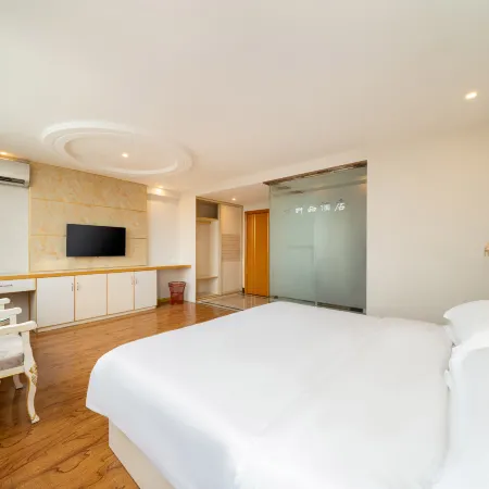 Yunxuanpin Hotel (Binyang Litang High Speed Railway Station)