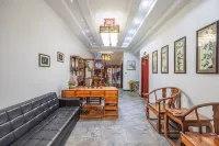 Yuyantang Riverside Courtyard Boutique Inn - Inns