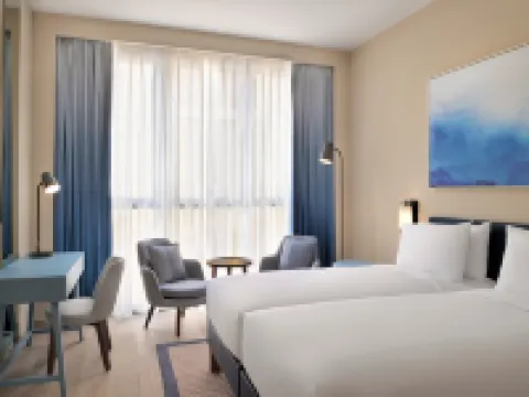 Mercure Dubai Deira Hotels near Palm Deira