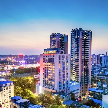 Shengjing Yijia Hotel