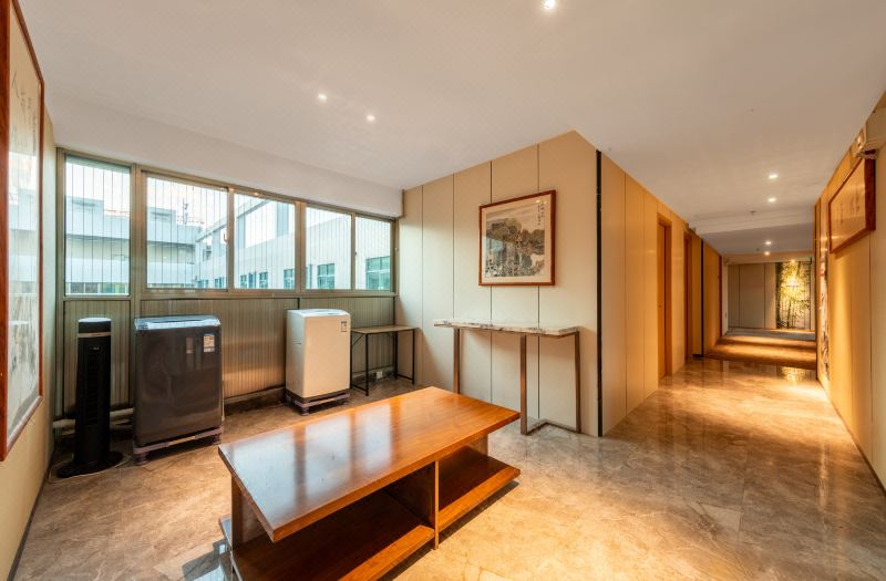 Jiaruicheng Art Hotel (Shenzhen North Railway Station Minzhi Branch)