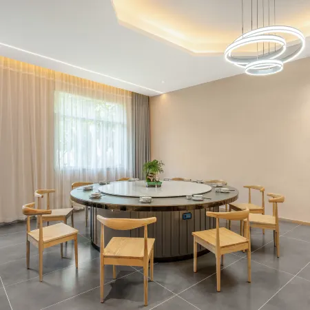 Huangguoshu Yunqi Guesthouse