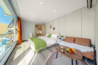 Zhongwei Shapotou Tengger Desert Camping Hotel