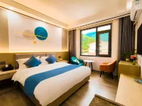 Shennongjia Yueke Homestay (Dajiuhu Pingxuan Ancient Town)