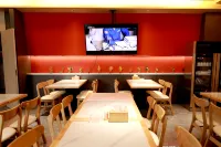 Xayar Honghua Grand Hotel