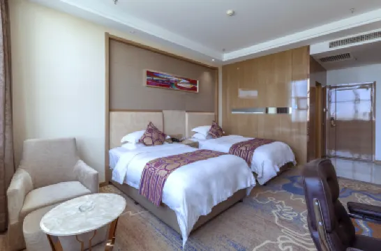 Wenchang Hotel (Ejin Banner Museum) Hotels near Xinjuyanhai Park