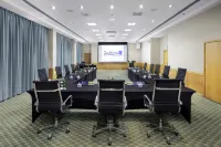 Radisson Blu Hotel and Resort Al Ain - Business
