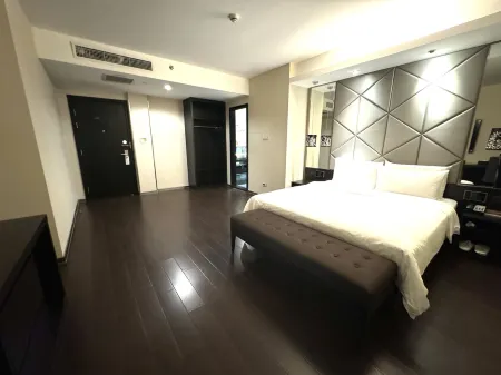 Orange Hotel (Shanghai Zhongshan Park, East China Normal University)