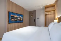Times Hotel (Yibin Cuiping High-speed Railway Station)