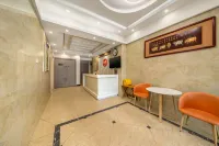 Yi Lai Hotel(Xinyang Railway Station)