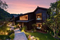 Trip.com Group Country Retreats (Zhang Jiajie Manson Joint Resort）