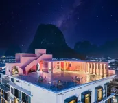 Alando Resort Hotel (Yangshuo West Street Lijiang Branch)