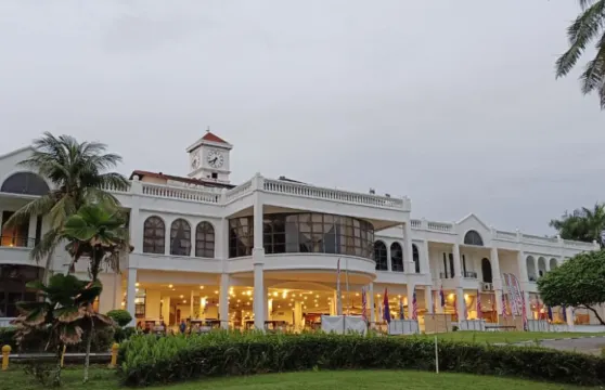 馬來西亞丹絨布特里高爾夫度假村