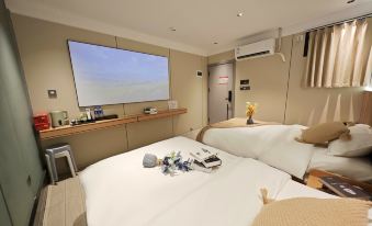 Yichen Meisu (Guangzhou Shangxiajiu Pedestrian Street Yongqing Fang Store)