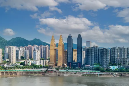 Haoting Business Hotel (Jiangjin Shuangfu Light Rail Station) Отели рядом с достопримечательностью «Chongqing Jiaotong University Shuangfu Campus»