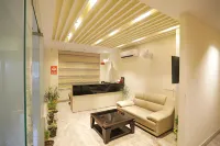 Hotel GoodLuck House Near Delhi airport