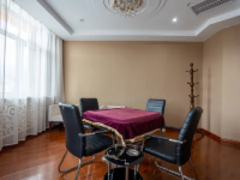 Skier Hotel Hotels in Shangzhi