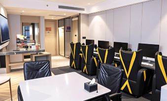 Xinka E-sports Hotel