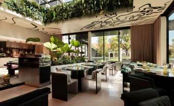 Mondrian Singapore Duxton