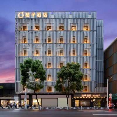 Orange Hotel (Changsha IFC) Hotel dekat Stadion Helong