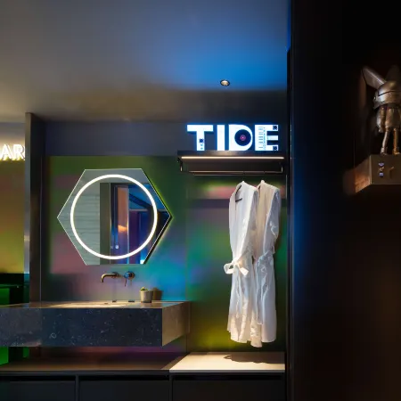 TIDE LAB HOTEL