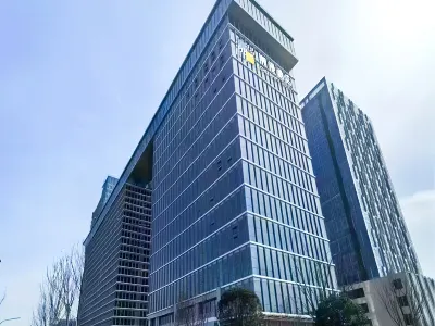 潮漫酒店（西安奧體中心雙寨地鐵站店） Hotels near Xi'an Railway Vocational and Technical College (New Campus)